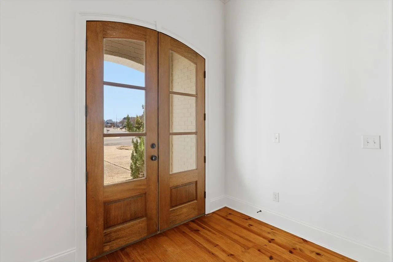 04-228 Huntington Hollow _ Home Tours MS.jpg