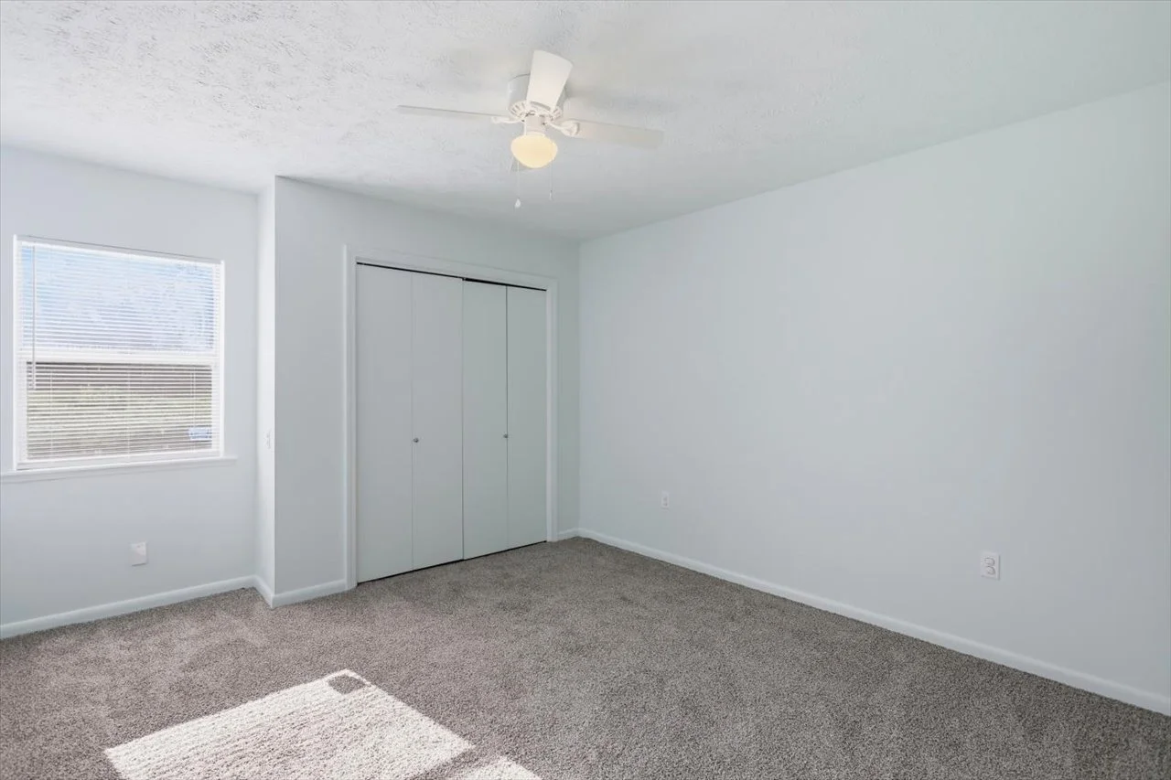 22-105 Carrie Dr _ Hometoursms.com.jpg