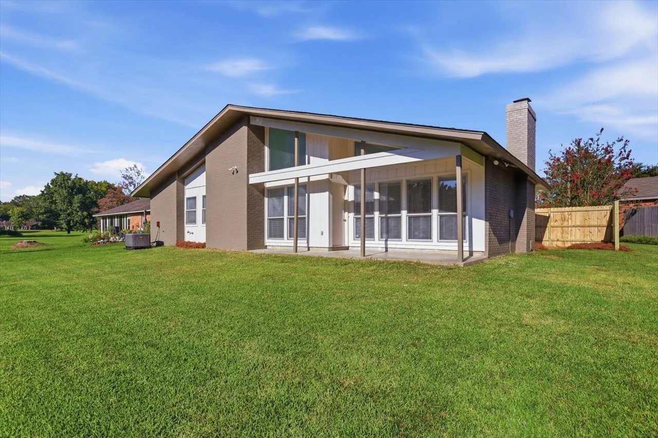27-105 Carrie Dr _ Hometoursms.com.jpg