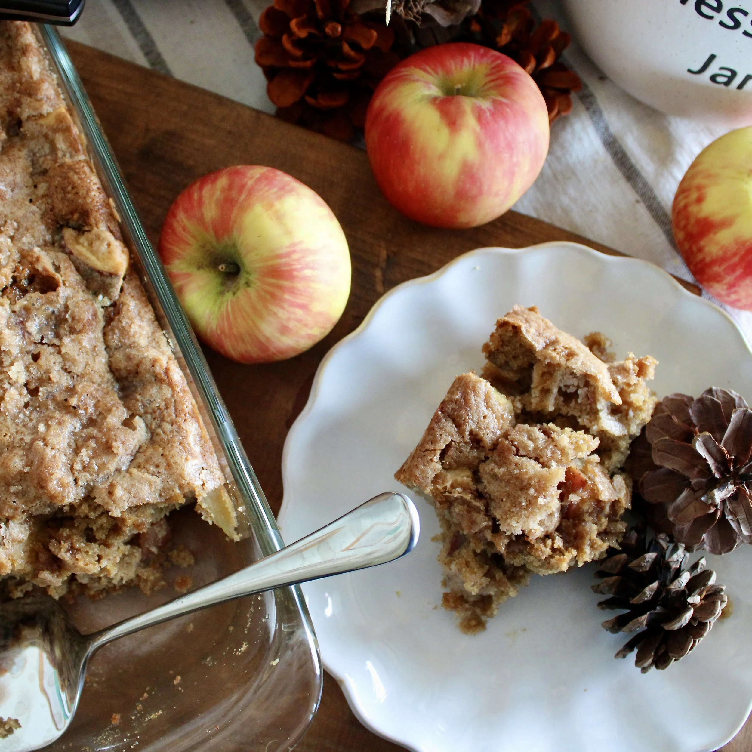 Raw Apple Cake