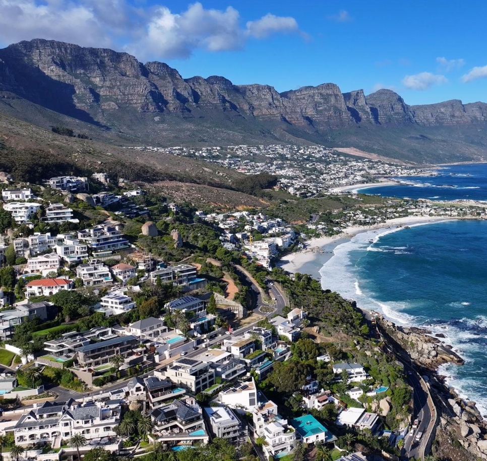  fantasyic Ariel view of Cape Town
