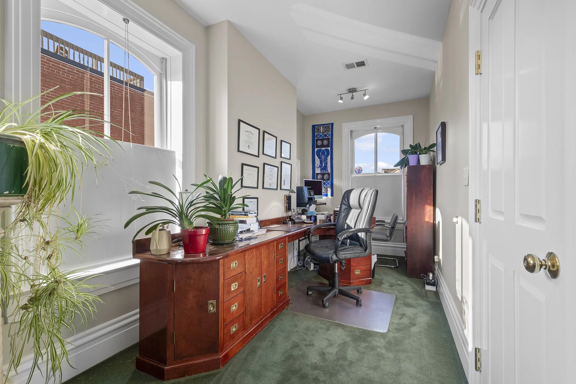 258_42ndSt_33.jpg