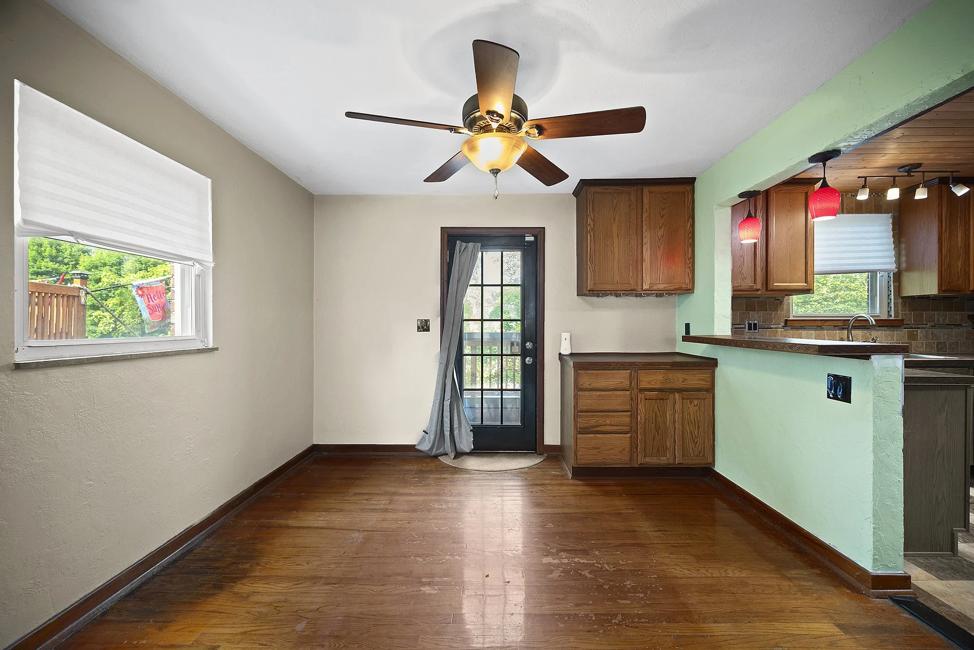 933WashingtonSt_15.jpg