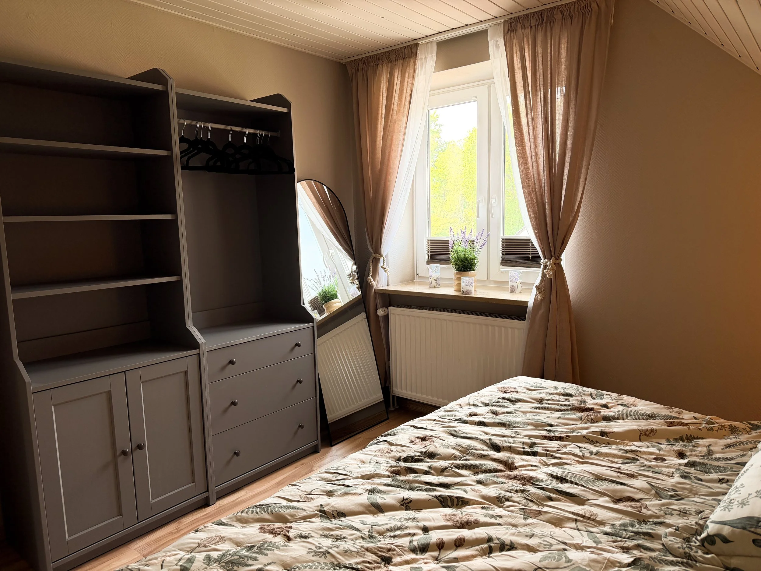 CUX | The Quiet Suite | 4 Gäste, 2 Schlafzimmer