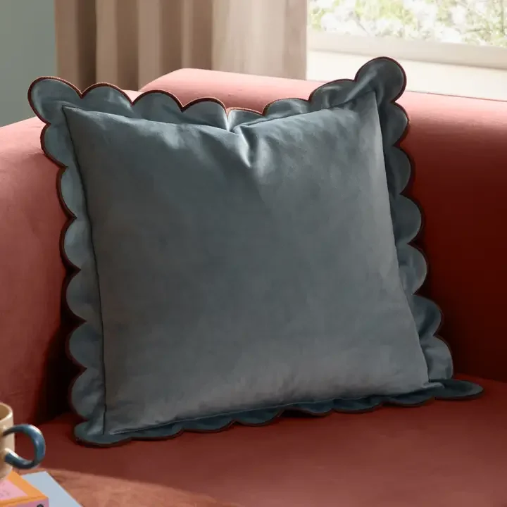 Lil Scallop Velvet Cushion Cover