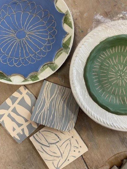 Vendredi 26 juin 2026 // 17h00-20h00 // LE SGRAFFITO, découverte de la technique de la terre colorée et dessins griffés