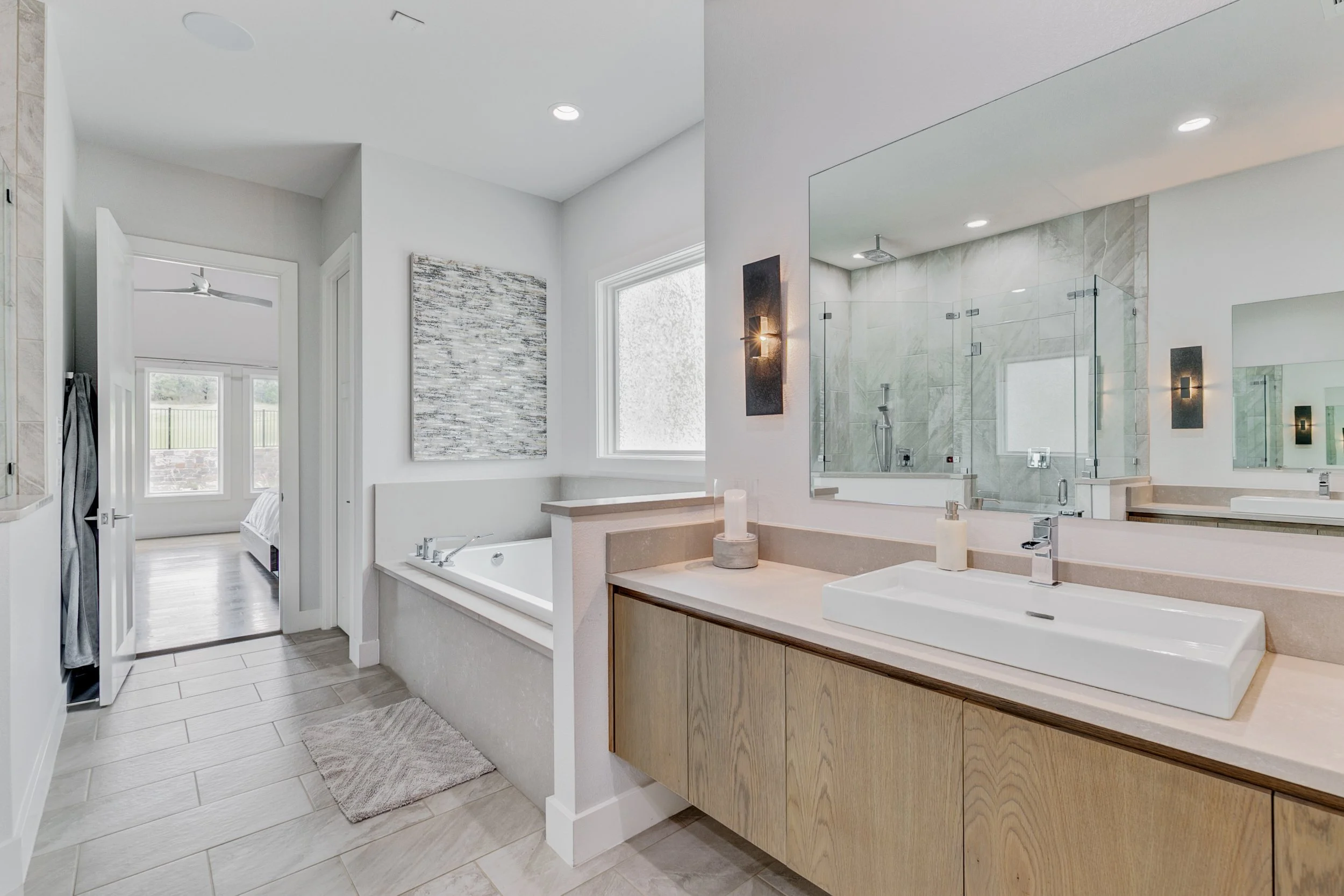 692 S. Sugartree Drive-18.jpg