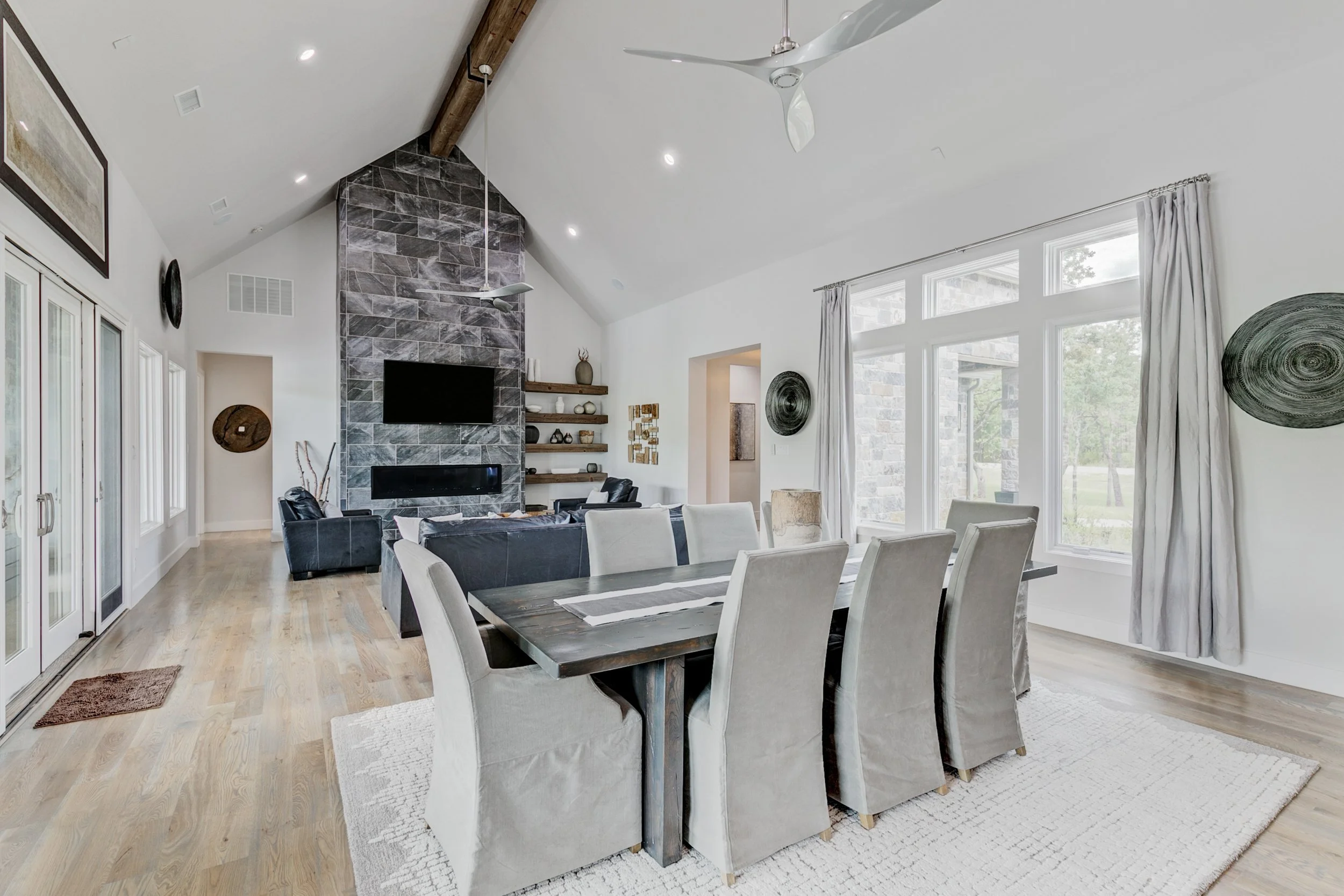 692 S. Sugartree Drive-27.jpg
