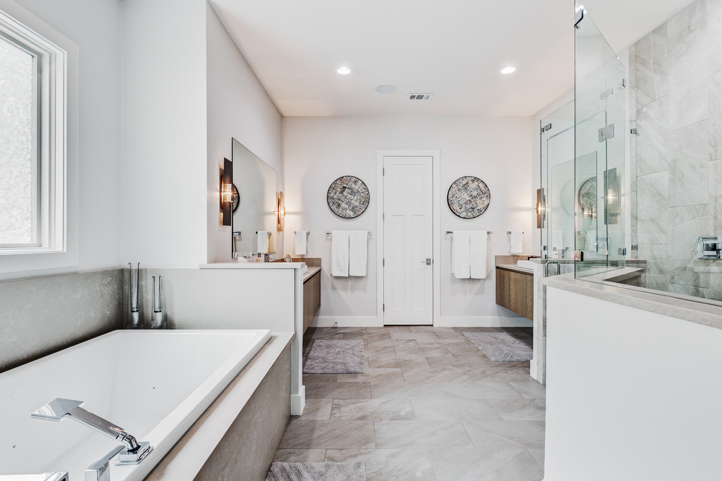 692 S. Sugartree Drive-17.jpg