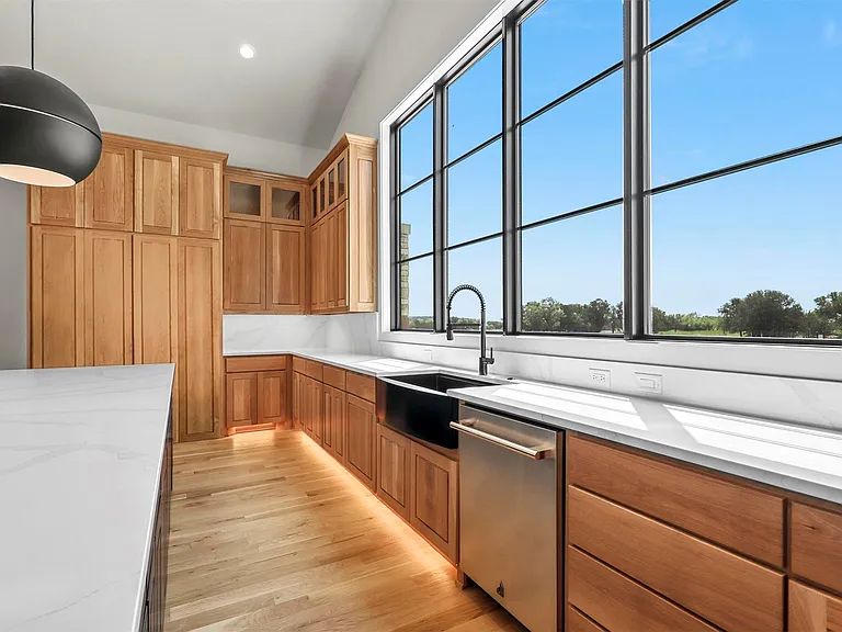 Custom home on 5-acre property in Ranger Ridge TX