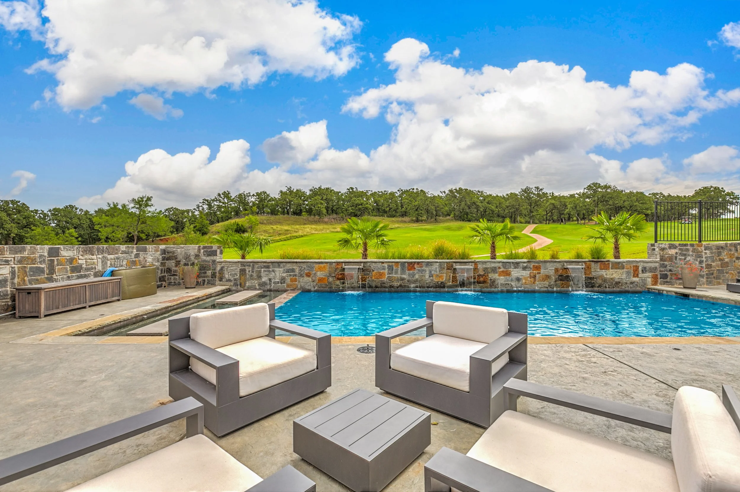692 S. Sugartree Drive-10.jpg