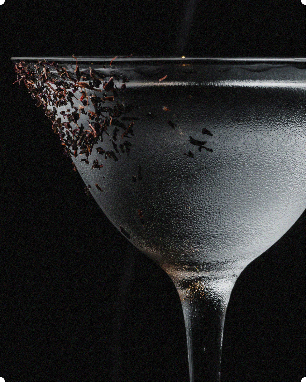 A frozen whisper of tea and spirit, silky, aromatic, and quietly bold. Tea and shiso bring Asian flavours into the familiar frame of the Martini.