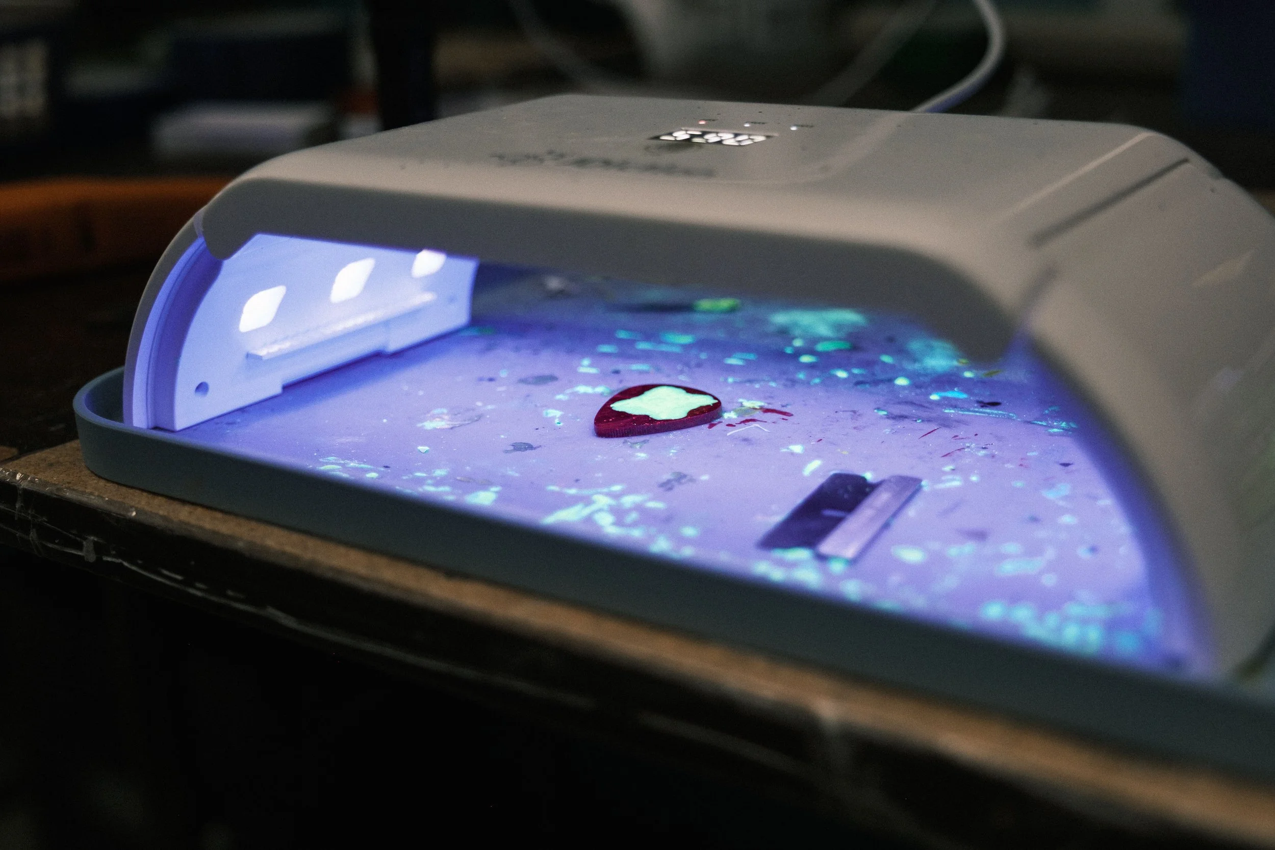   After the resin is filled in, it has to cure under an ultraviolet light for about 20 minutes.  