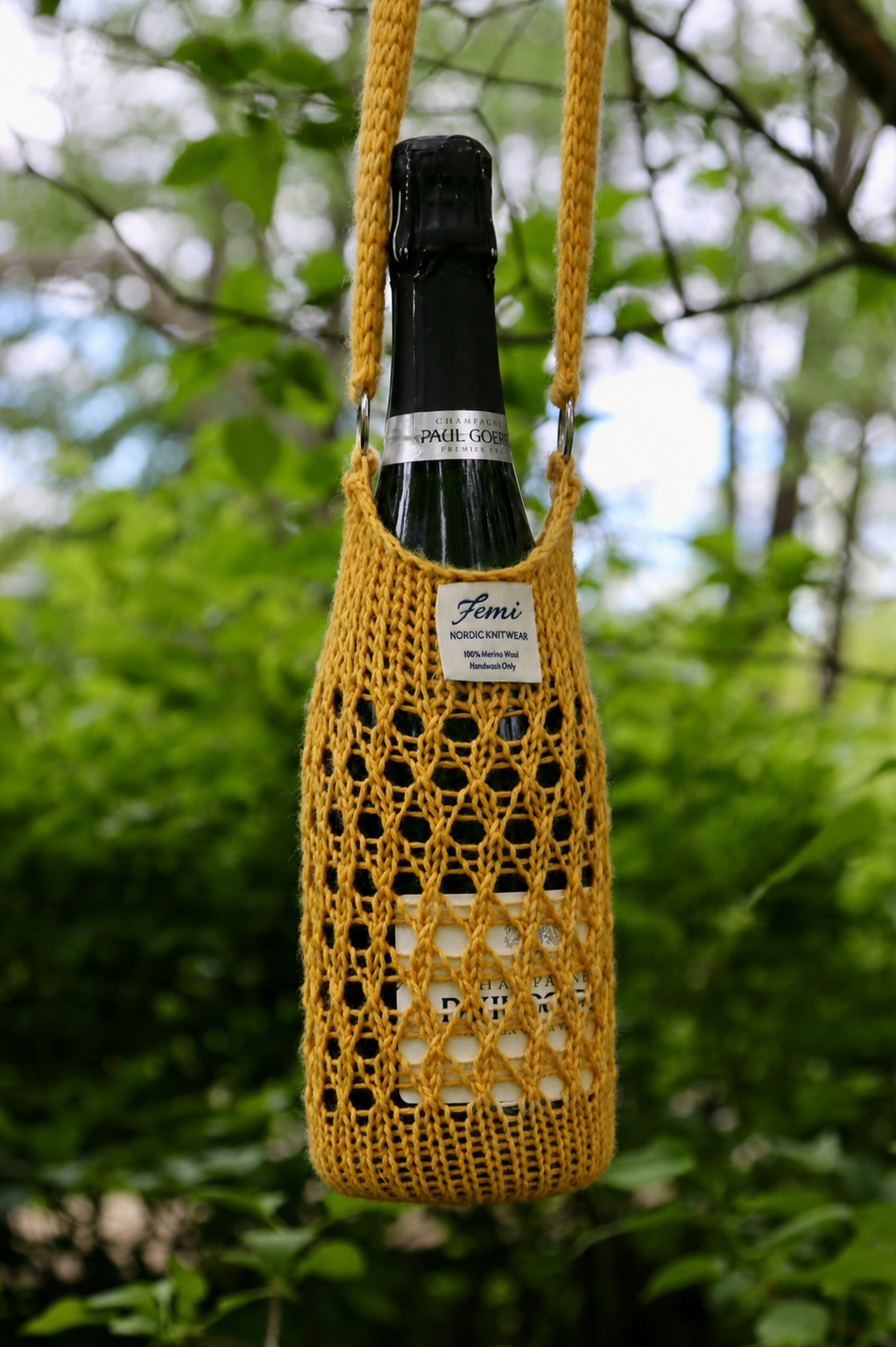 Levi Bottle Bag