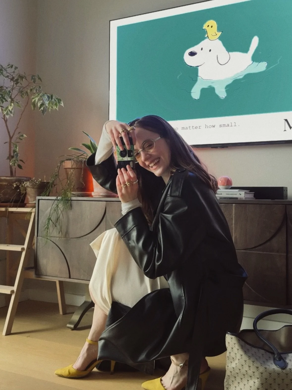 📸
Was in one of those funks where I just couldn&rsquo;t be productive, decided to do some styling and just like that I have loads of energy again 😅!!! A little reminder for my creative friends to CREATE for yourself not just projects! 
#interiorpho