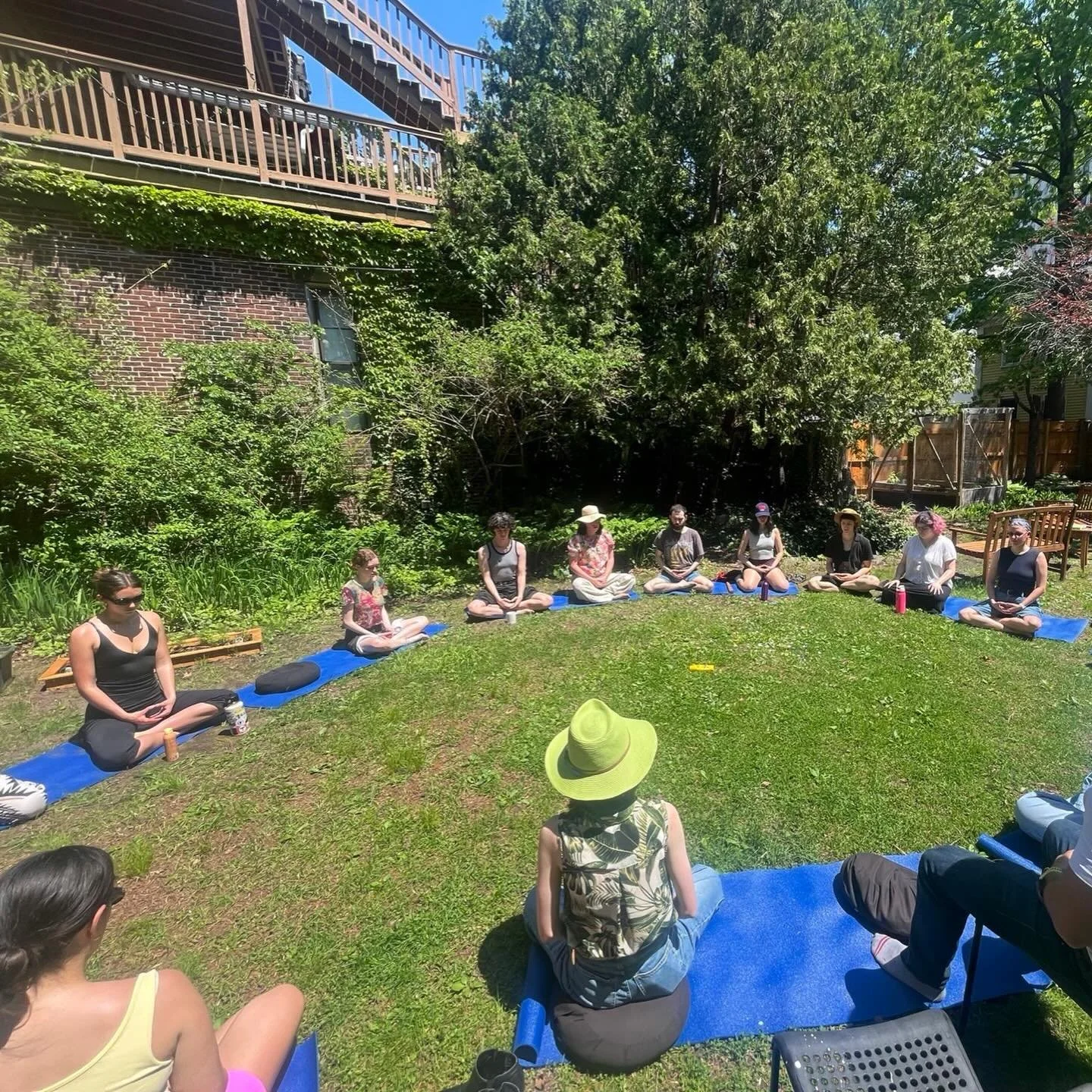 Young Zen outdoor sessions 🌞 Every Sunday 12:30&ndash;2:00pm 🌻 Young Zen is a peer-facilitated meditation group for students and young adults, Young Zen meets 3 of 4 Sundays a month for practice, discussion, and social time after. No need to prereg