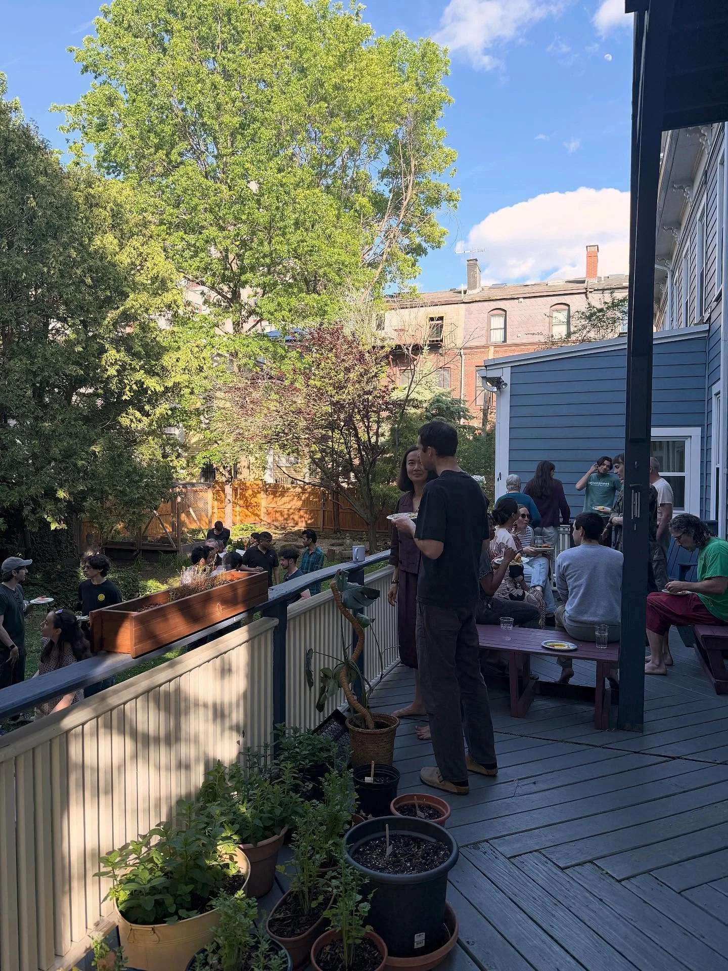 Thank you for coming out to our annual backyard Memorial Day vegetarian Potluck &amp; BBQ, and what ended up being a beautifully sunny day! ☀️🌽 Stay tuned for our upcoming summer gatherings and events (block party, summer solstice, kido 👀) by subsc