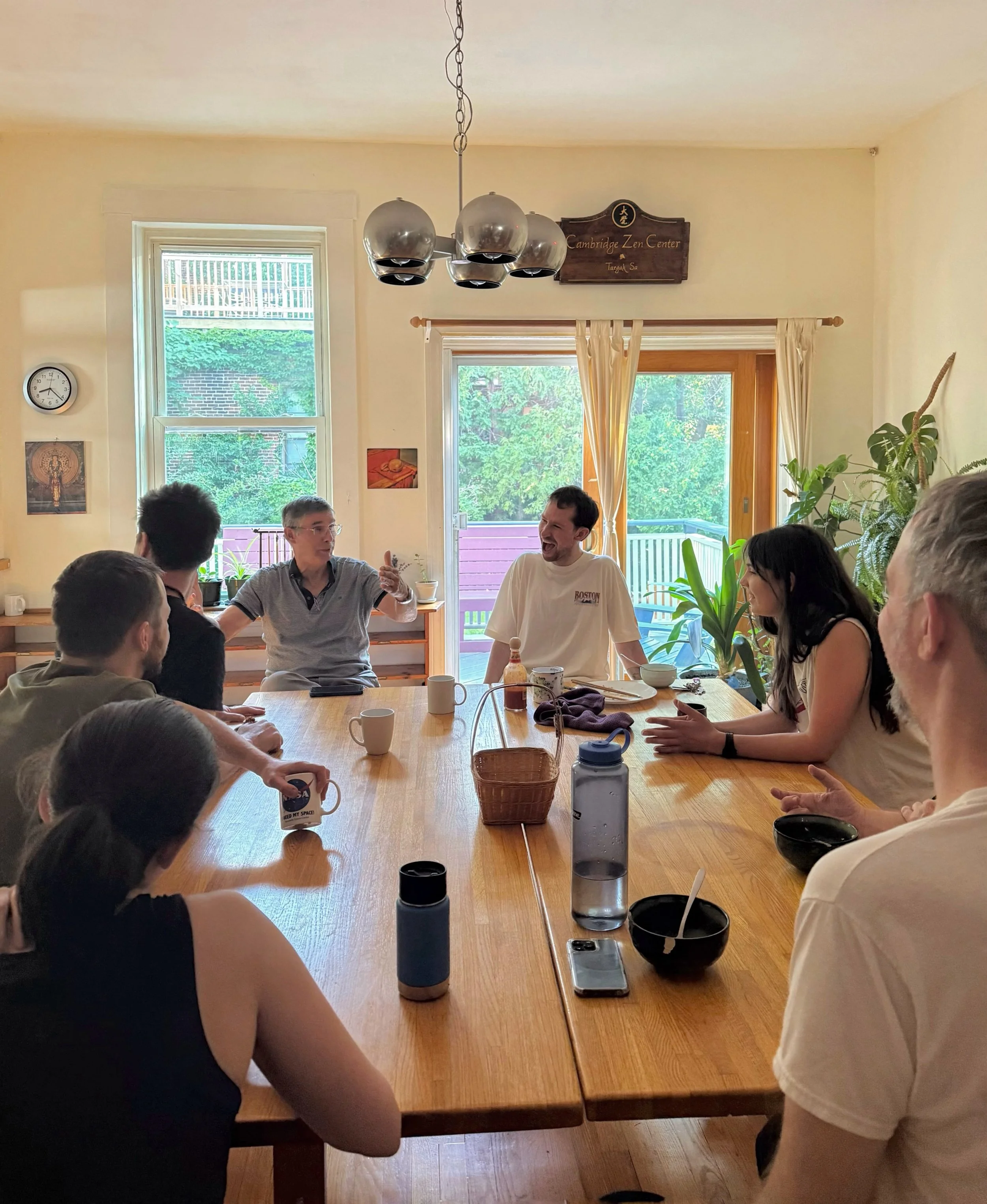 We got the best surprise visit this morning from Zen Master Bon Haeng (Mark Houghton), one of the founding members of the Cambridge Zen Center and long-time guiding teacher, abbot, and board member 🍊 Caught him here telling stories of early days at 
