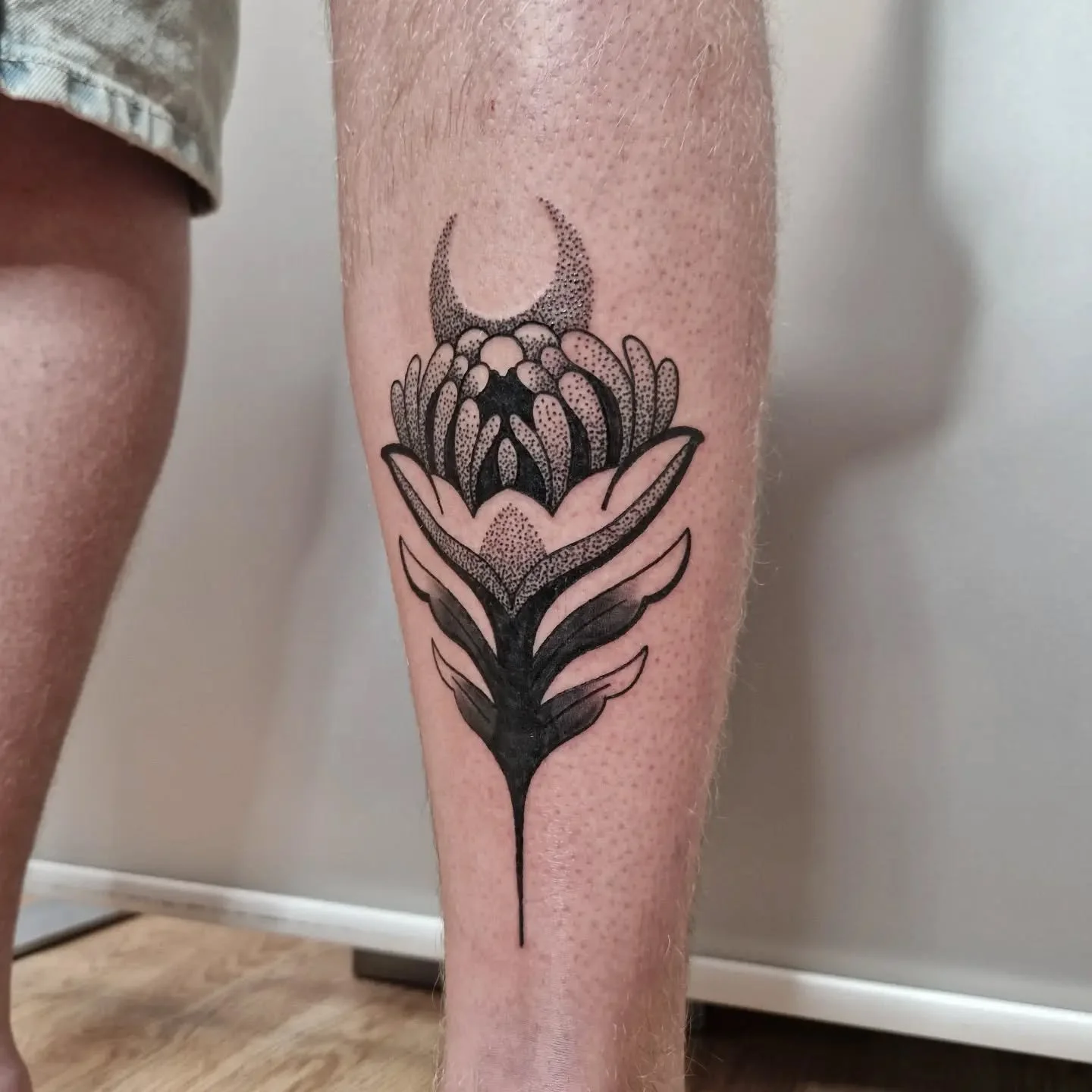 Ornamental from the flash , thanks @jannes_kort it was a pleasure 🙏 

More flash available on story highlights or link in Bio 

#tattoo #tattoomalta #ornamental #malta #flashtattoo