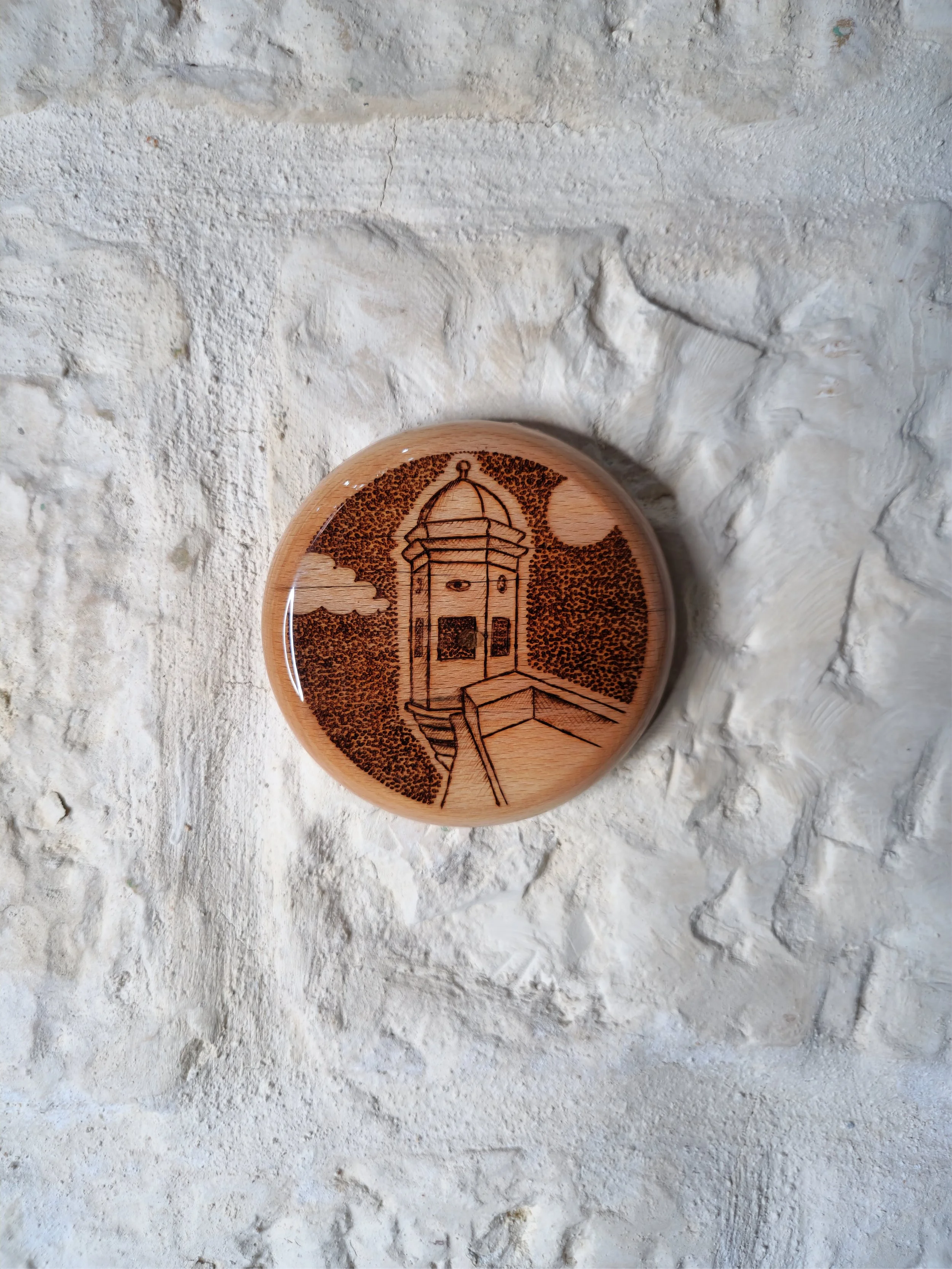 Il - Gardjola [ Guard tower ]

Size 11cm
Finish Gloss Resin 