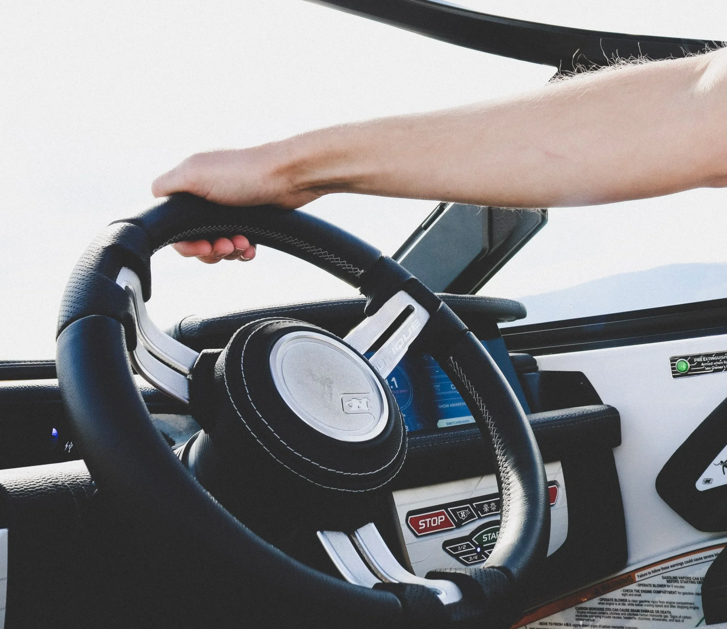 Rent a Boat Captain in the Okanagan | Eldorado Yacht Club
