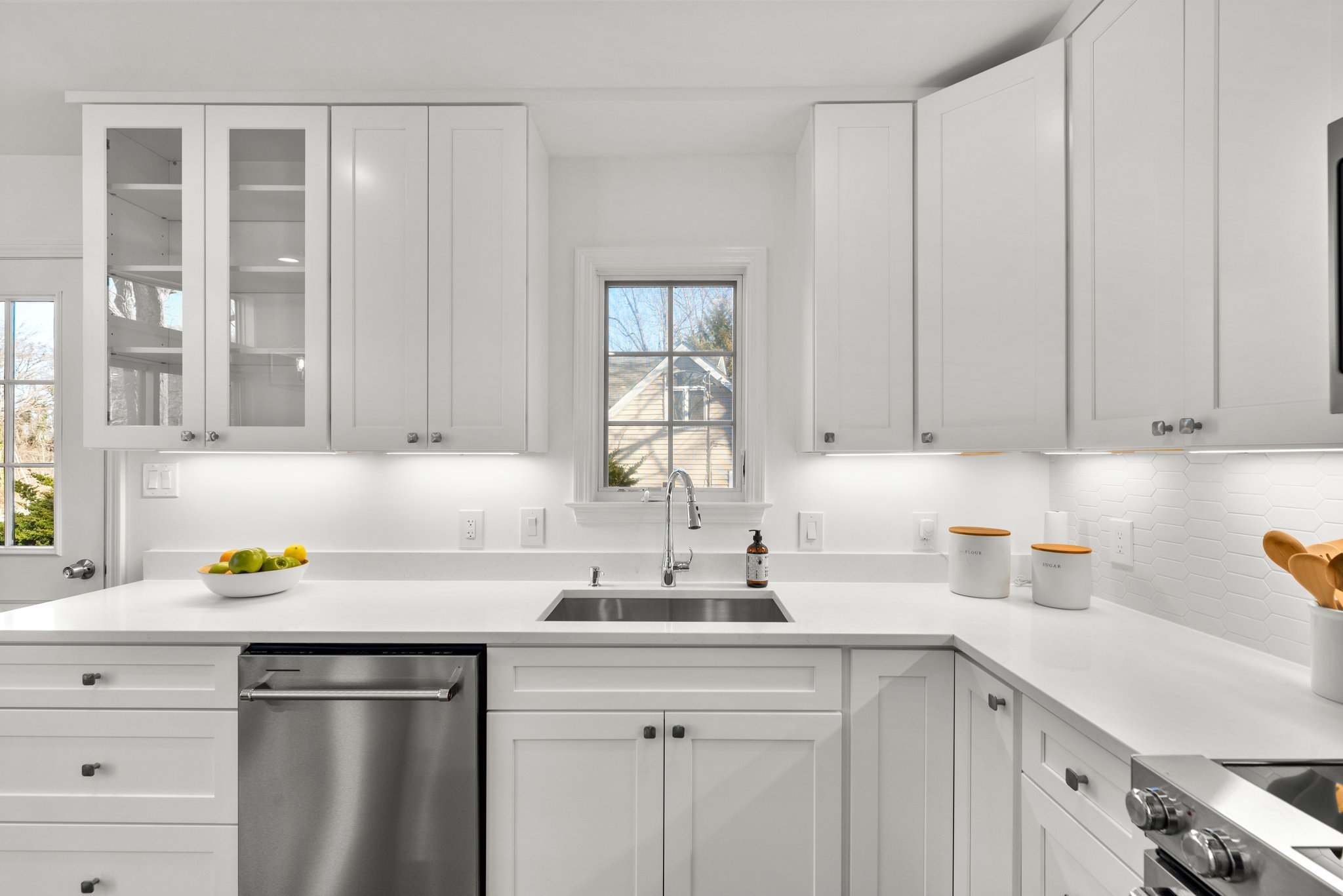 14-Mulberry-After-Kitchen 30.jpg