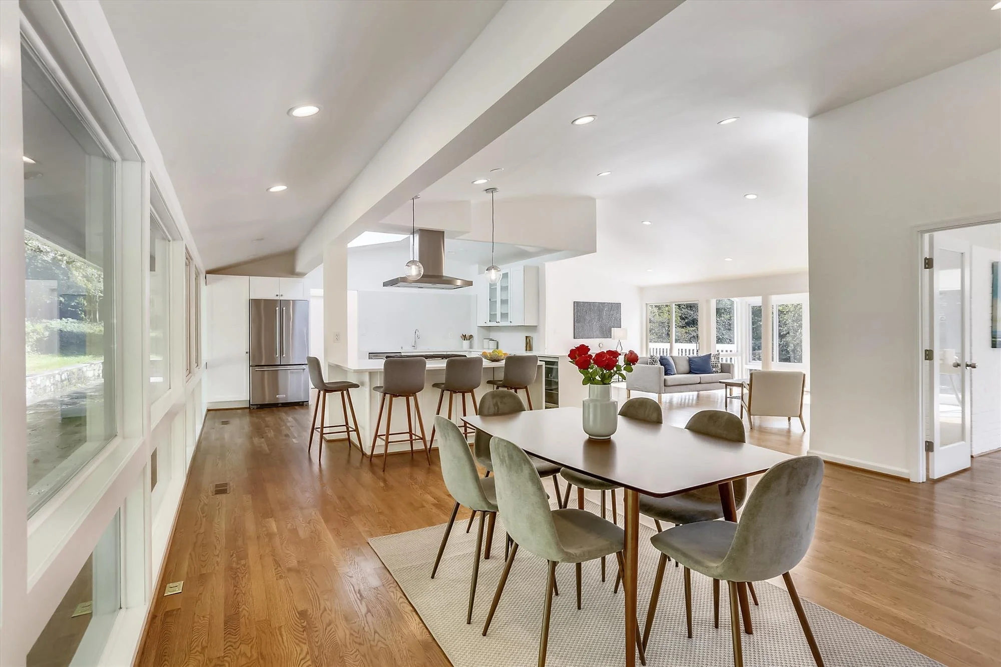 2-Fenway-Dining Room-_MG_3921.JPG