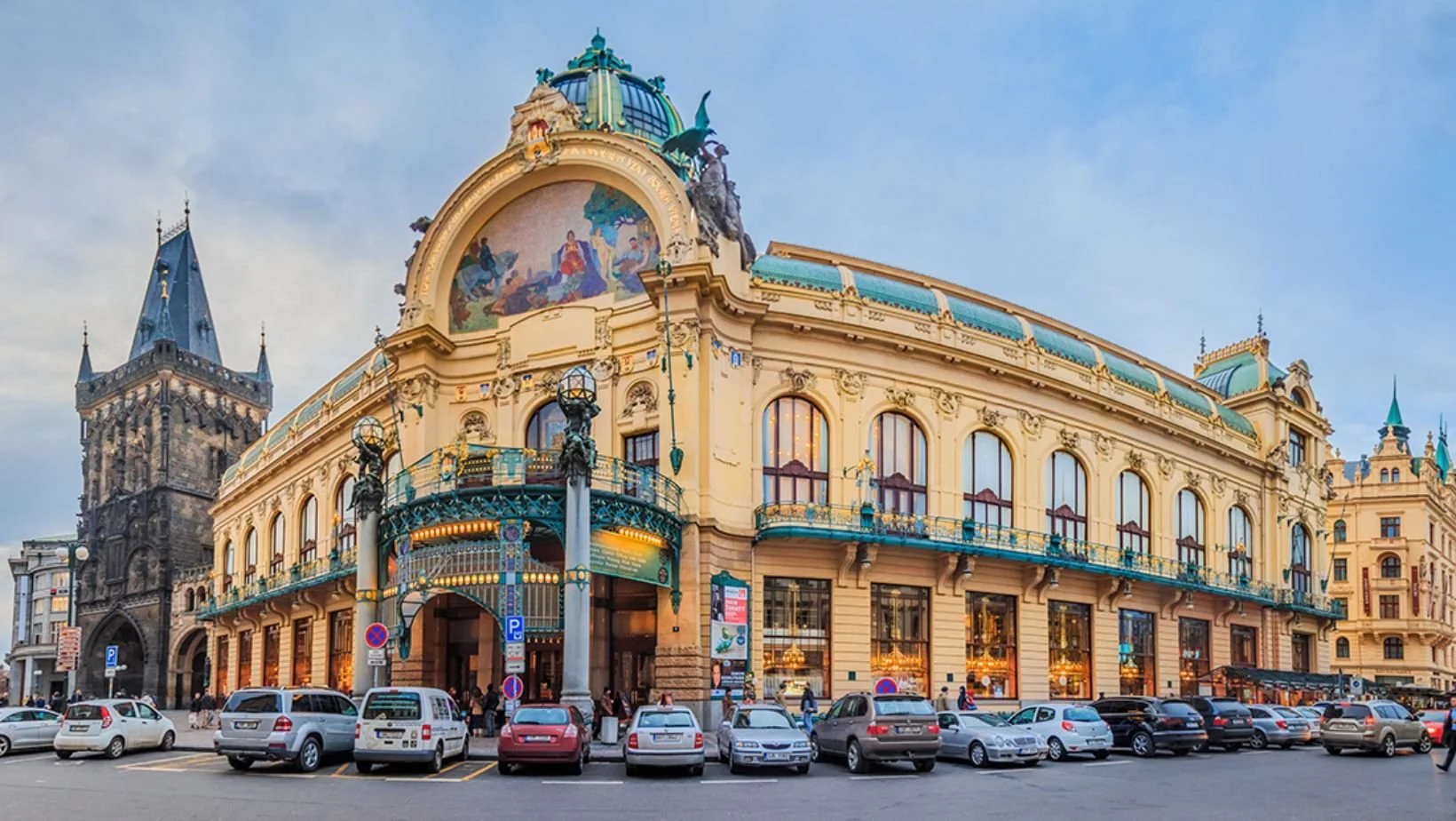 Prague Municipal House contemporary.jpg