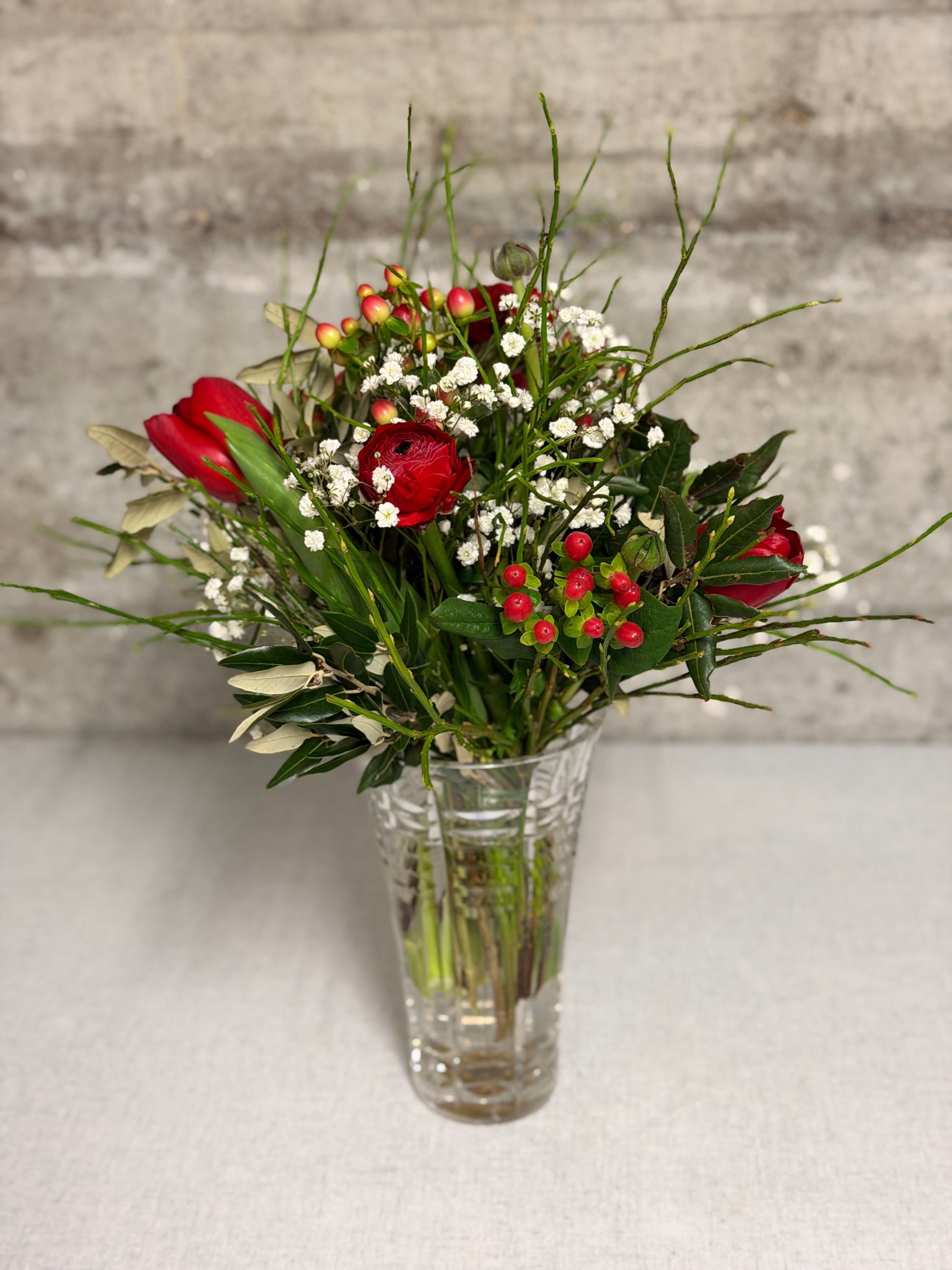 Frühlingsstrauss in rot