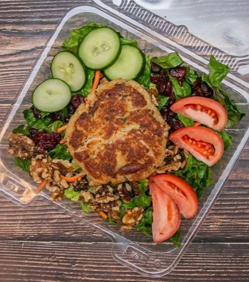 Salad with Crabcake