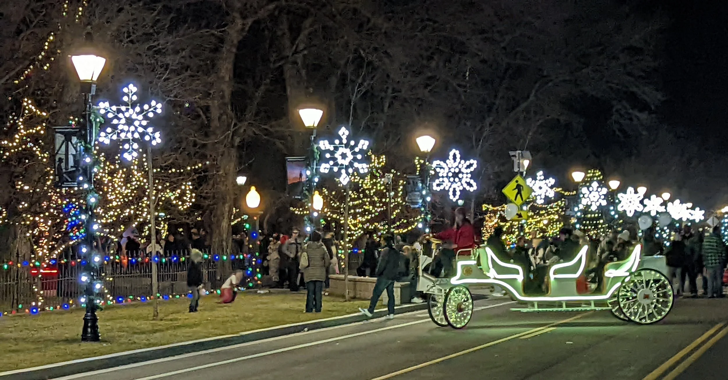 All locations Closed, 12/2/2022