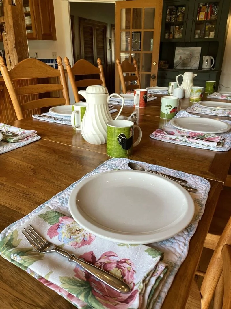 Yfidining02-rotated-800w.jpg
