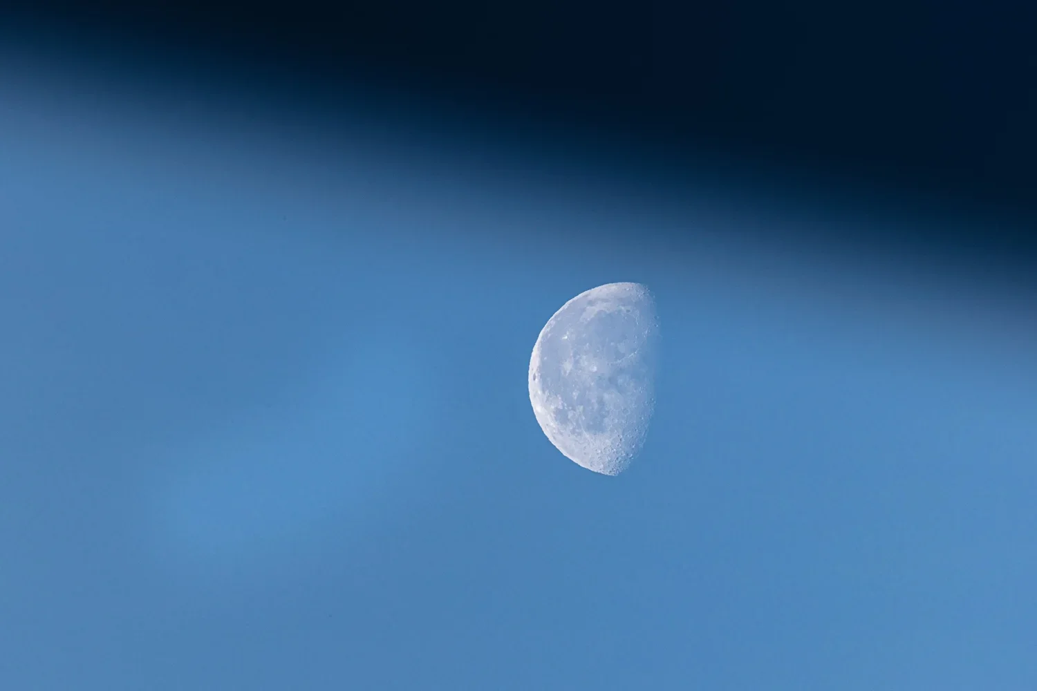 MASSIK_8P8A0170.webp