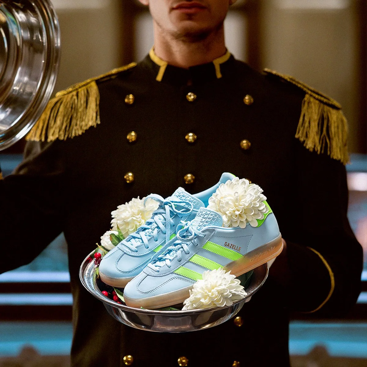 03 Bellboy 1200x1200px_v2.jpg