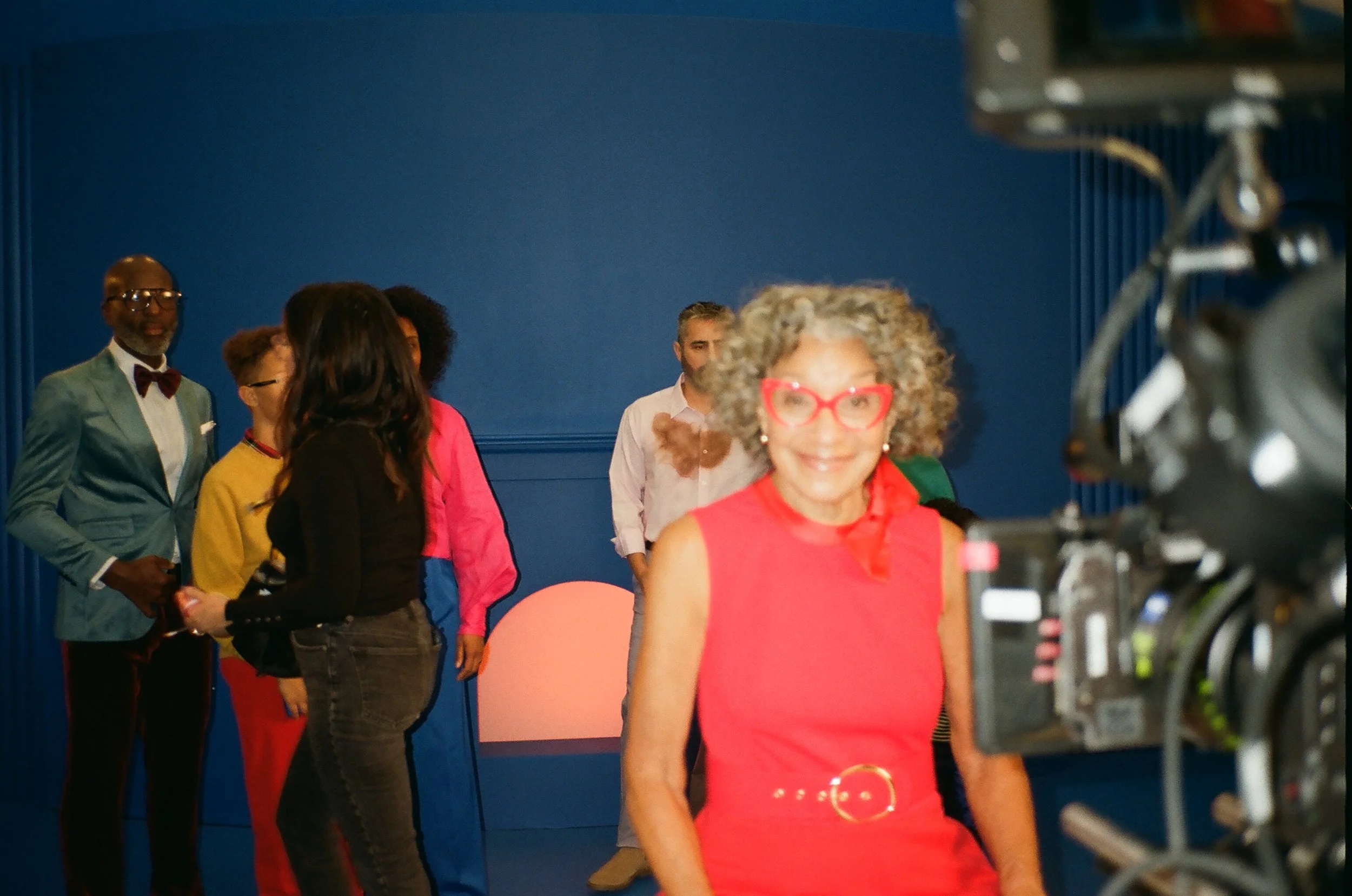 CASTING:
The 9 person cast for this spot featured a biracial family with a young child and twins! 