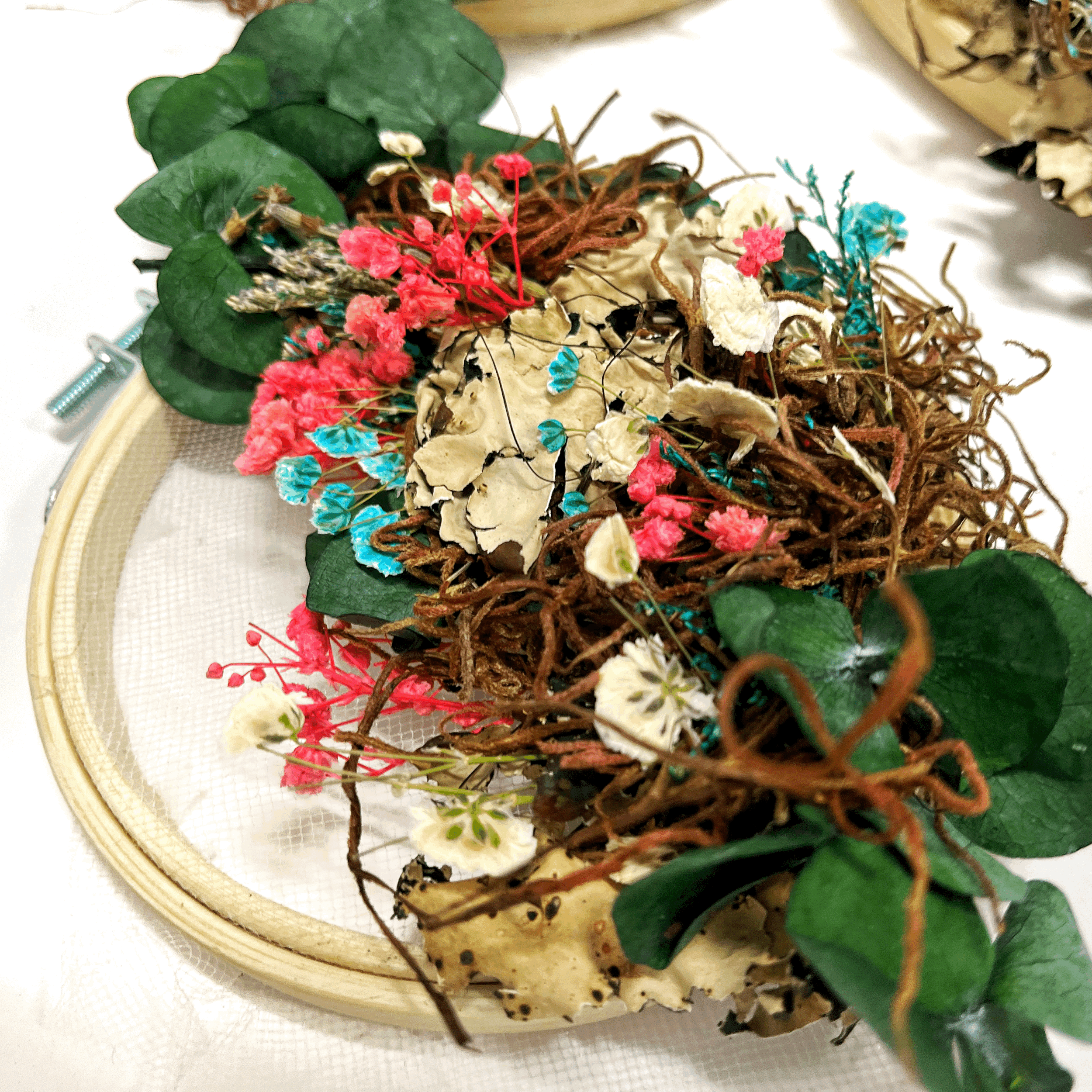Boho Dried Floral Embroidery Hoop Kit