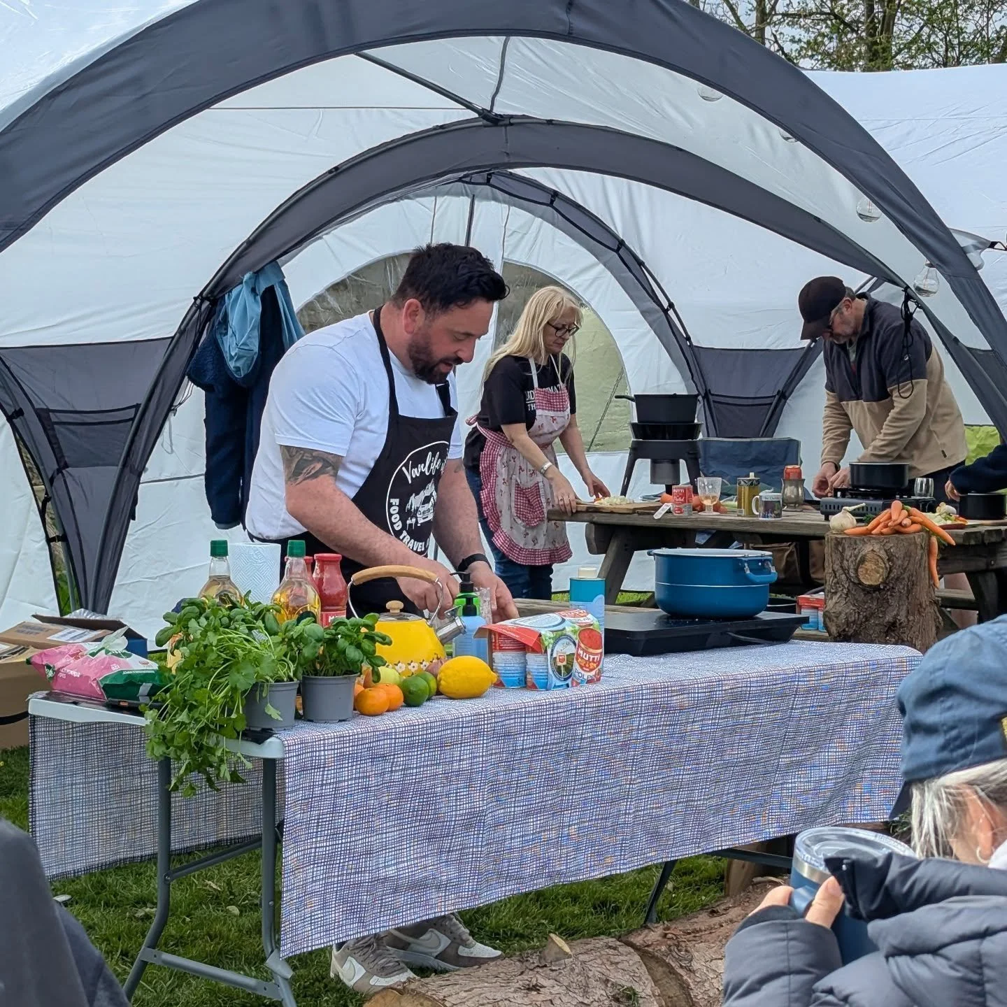 Cooked up an absolute feast this weekend. It's been a complete break and lovely to learn new skills. Great for increasing grey matter, neuroplasticity and a big hit of dopamine 😄