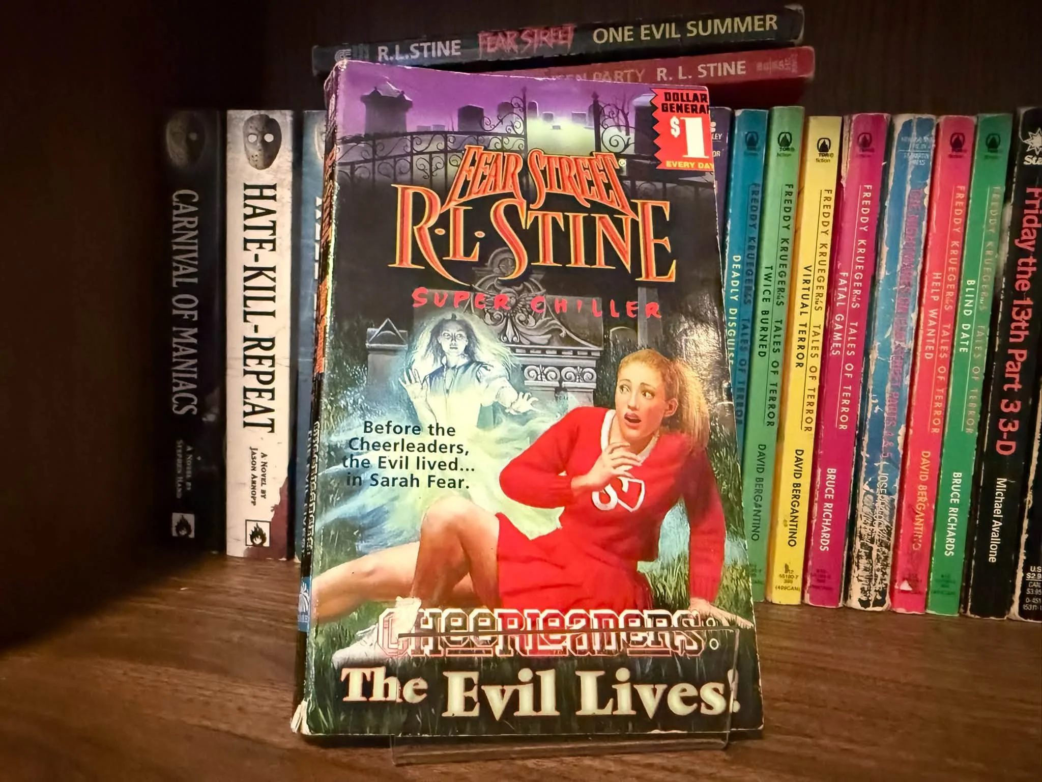 Fear Street: Cheerleaders The Evil Lives! - R.L. Stine