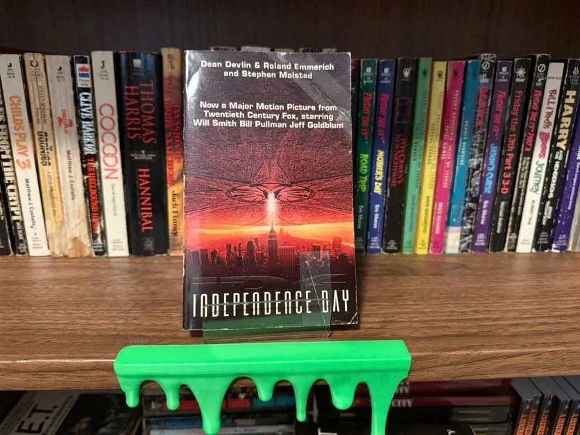 Independence Day - Dean Devlin (novelization)