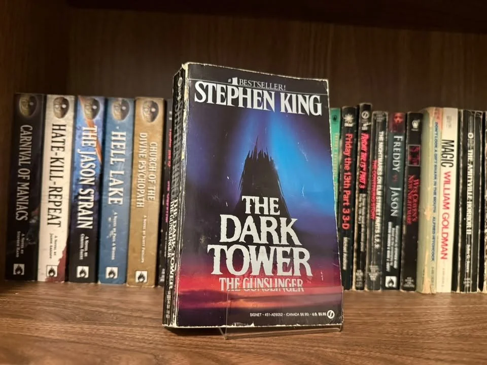 THE DARK TOWER: THE GUNSLINGER - Stephen King