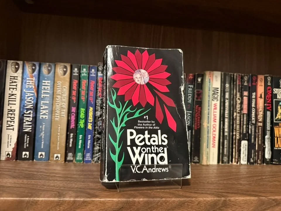 PETALS IN THE WIND - V.C. Andrews