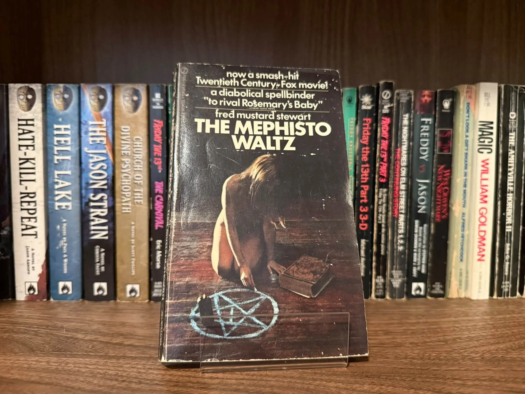 THE MEPHISTO WALTZ - Fred Mustard Stewart