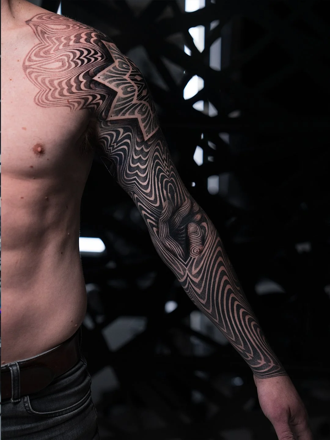 ARM-SLEEVE_01.jpg