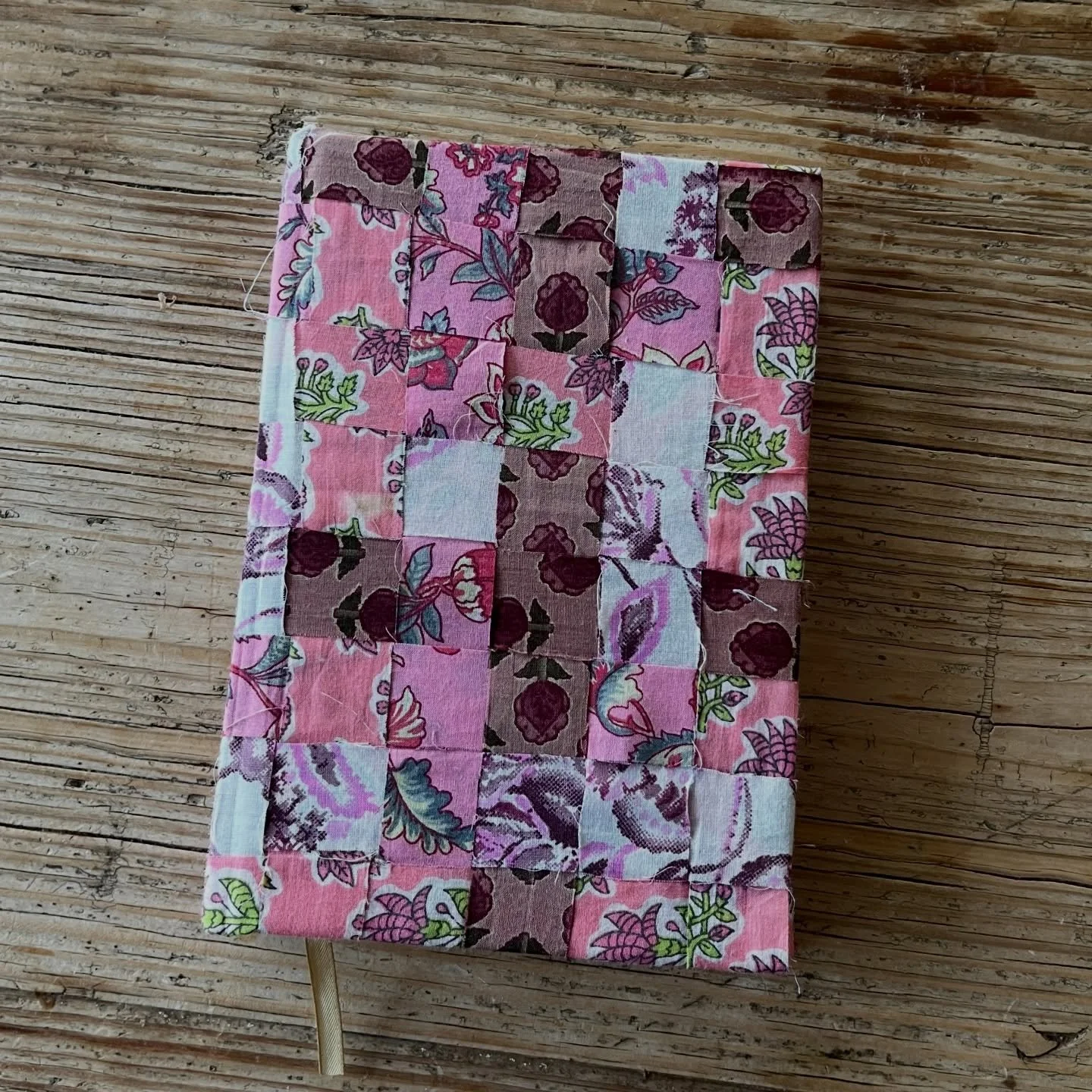 Made new sketchbooks for the new year. Covers handwoven with block print mulmul scraps. Couldn&rsquo;t really capture how unbelievably awesome these turned out!