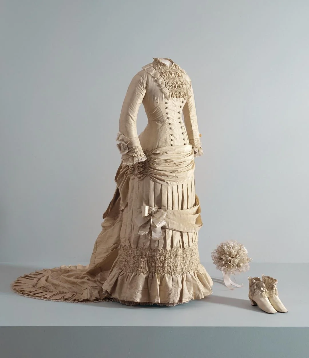 Wedding Dress, 1882, Australia (National Gallery of Victoria)
