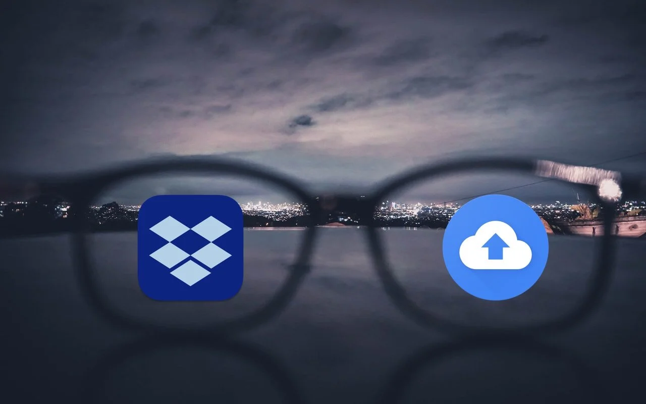 Eyeglasses-and-icons-photo.jpg