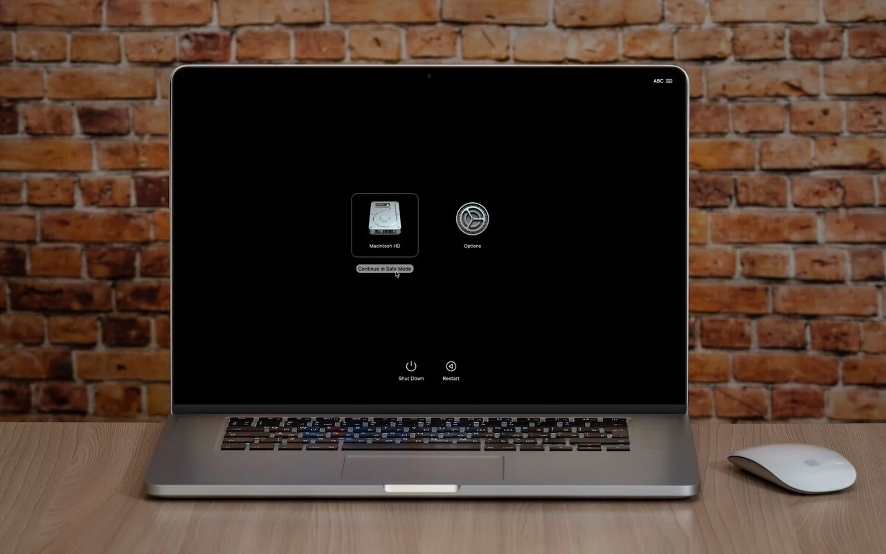 MacBook-safe-mode-photo.jpg