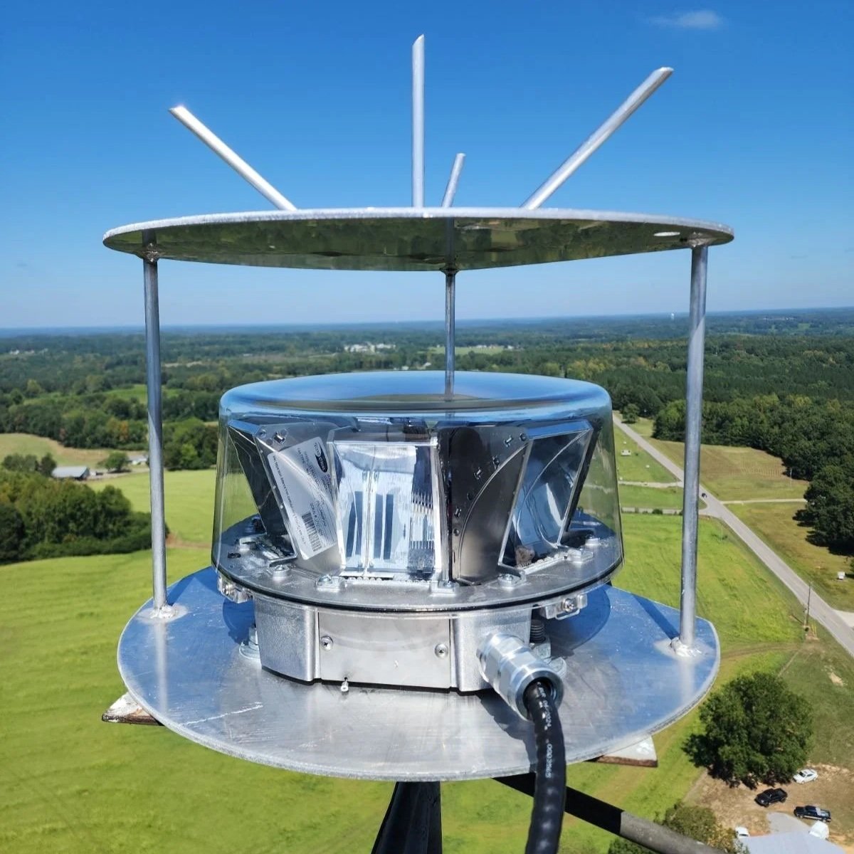 Beacon/ bird deflector after NSB lighting install