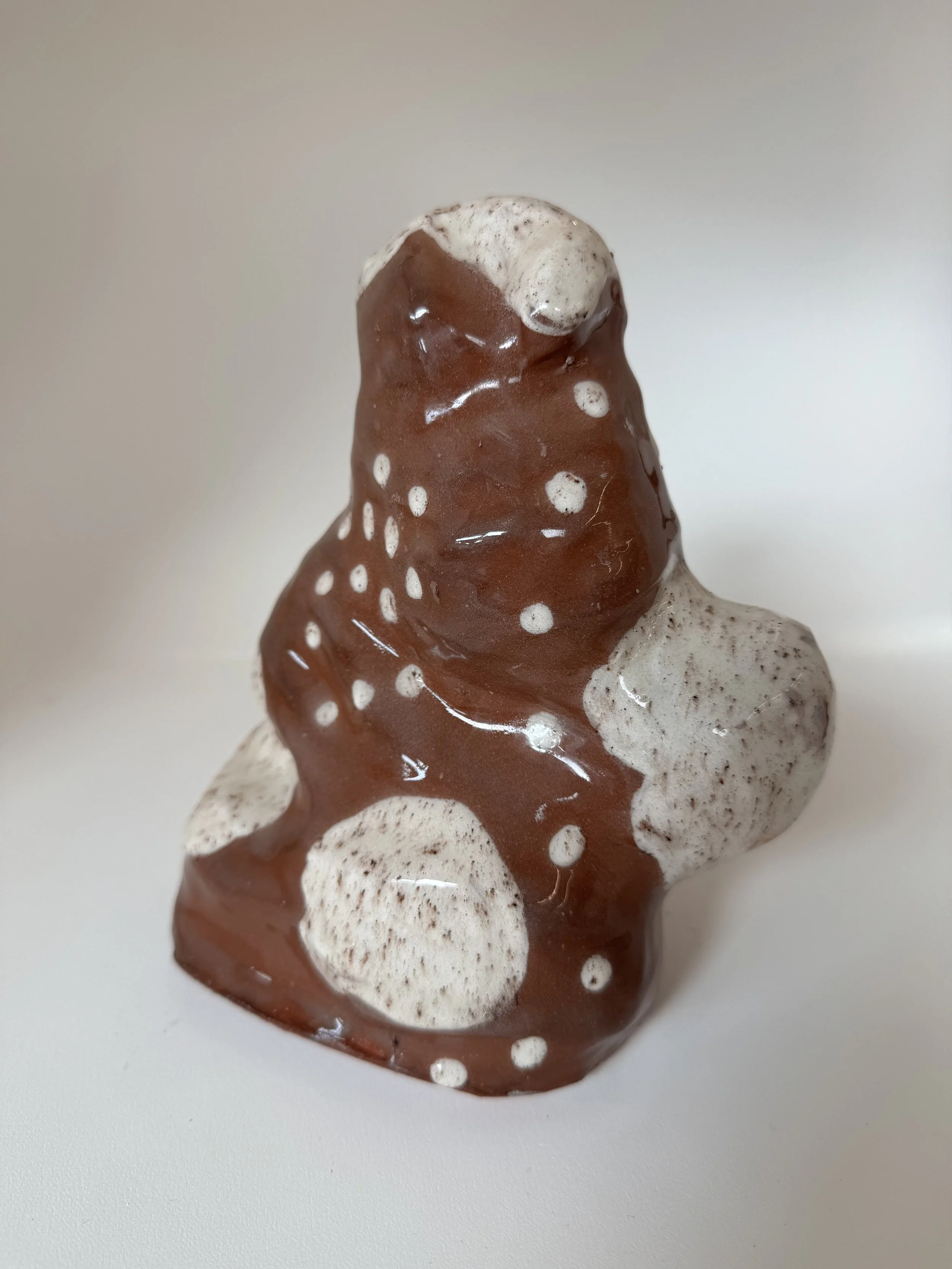 Form.
Terracotta clay, glaze.
7 ½” x 5 ½”
2025