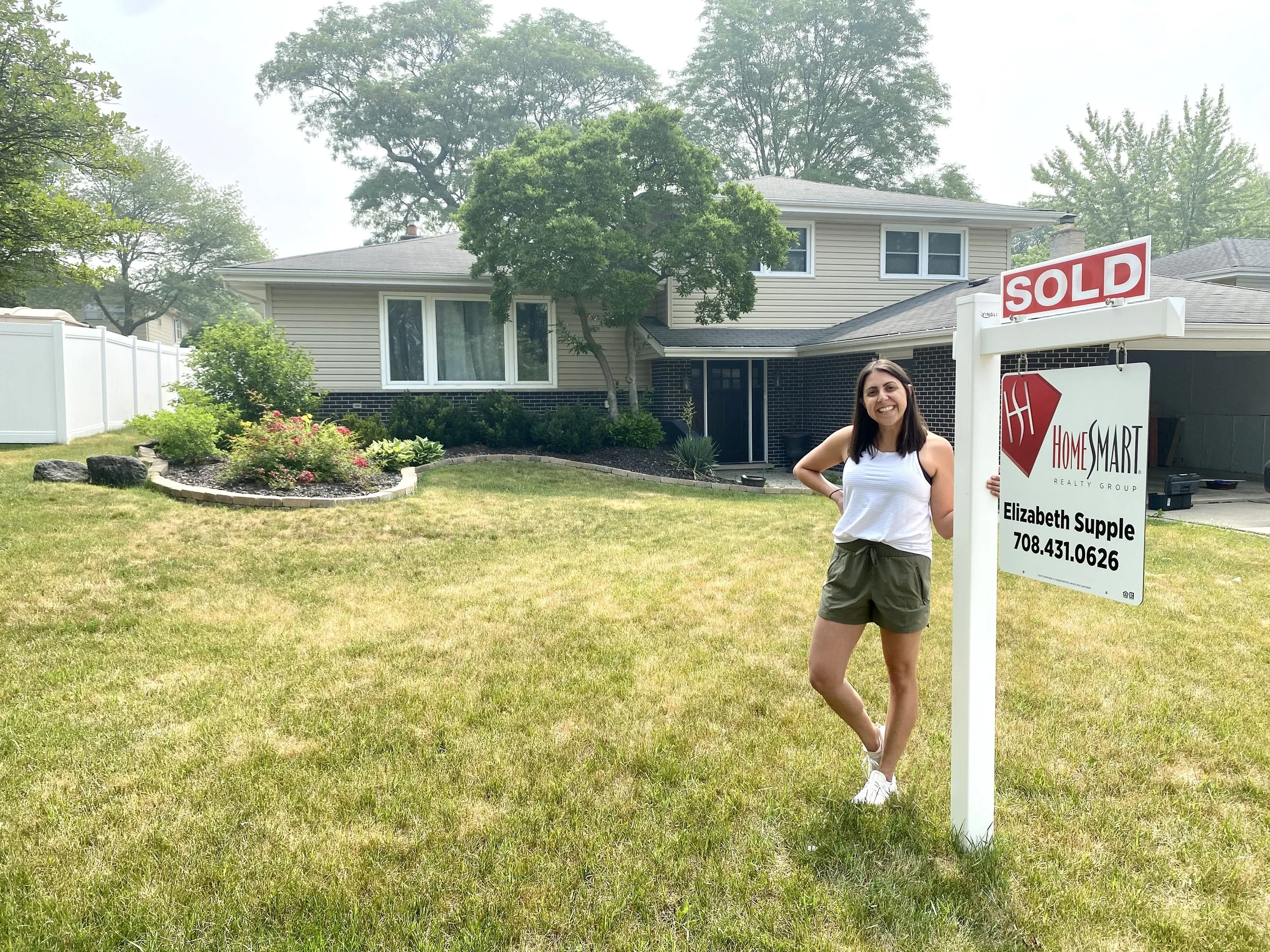 Elizabeth Supple, Real Estate Agent Selling a Home